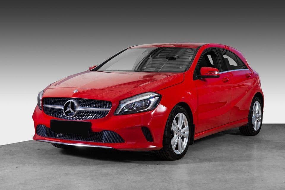 Mercedes-Benz Classe A 4Matic I Urban I r cam I Dab+ I Led lys /// 14000€