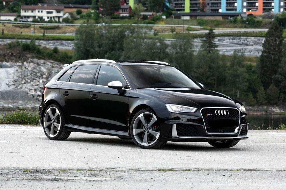 Audi RS3 SPORTBACK / 367 Ch / Bang & Olufson Sound System / siège RS / Toit ouvrant //// 26500€